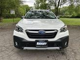 Thumbnail of 2022 Crystal White Pearl Subaru Outback