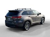 Thumbnail of 2017 Predawn Gray Mica Toyota Highlander Hybrid