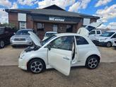 Thumbnail of 2015 Bianco Perla (Pearl White Tri-Coat) FIAT 500e
