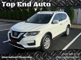 Photo of 2017 White Nissan Rogue