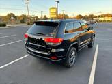Thumbnail of 2018 Diamond Black Crystal Pearlcoat Jeep Grand Cherokee