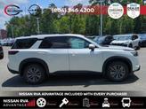 Thumbnail of 2025 White Pearl Nissan Pathfinder