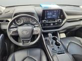 Thumbnail of 2022 White Toyota Highlander