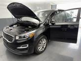 Thumbnail of 2020 Aurora Black Kia Sedona