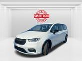 Thumbnail of 2026 Bright White Clearcoat Chrysler Pacifica