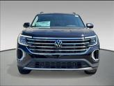 Thumbnail of 2026 Deep Black Volkswagen Atlas