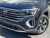 Thumbnail of 2026 Deep Black Volkswagen Atlas