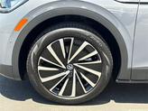 Thumbnail of 2023 Pure Gray w/Black Roof Volkswagen ID.4