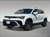 Photo of 2025 Pure White Volkswagen Taos