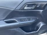 Thumbnail of 2015 Crystal Black Pearl Honda Accord
