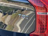 Thumbnail of 2022 Onyx Black Metallic Volvo XC90