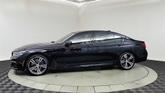Thumbnail of 2018 Carbon Black Metallic BMW 750