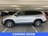 Photo of 2022 Lunar Silver Metallic Honda Pilot