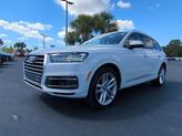 Photo of 2018 Glacier White Audi Q7