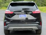 Thumbnail of 2022 Agate Black Metallic Ford Edge