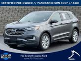 Photo of 2022 Carbonized Gray Metallic Ford Edge