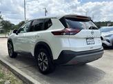 Thumbnail of 2023 Pearl White Tricoat Nissan Rogue