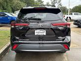 Thumbnail of 2021 Midnight Black Metallic Toyota Highlander