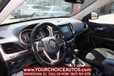 Thumbnail of 2017 Light Brownstone Pearlcoat Jeep Cherokee