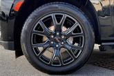 Thumbnail of 2023 Onyx Black GMC Yukon