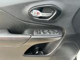 Thumbnail of 2022 Bright White Clearcoat Jeep Cherokee