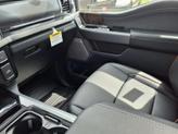 Thumbnail of 2025 Oxford White Ford F-250
