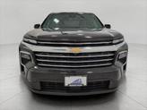 Thumbnail of 2025 Mosaic Black Metallic Chevrolet Traverse