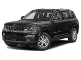 Photo of 2023 Diamond Black Crystal Pearlcoat Jeep Grand Cherokee