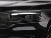 Thumbnail of 2025 Diamond Black Crystal Pearl-Coat Exterior Paint Jeep Wagoneer
