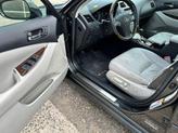Thumbnail of 2010 Gray Lexus ES 350