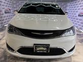 Thumbnail of 2020 Bright White Clearcoat Chrysler Pacifica