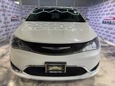 Thumbnail of 2020 Bright White Clearcoat Chrysler Pacifica