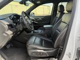 Thumbnail of 2022 Iridescent Pearl Tricoat Chevrolet Traverse