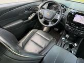 Thumbnail of 2022 Iridescent Pearl Tricoat Chevrolet Traverse