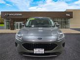 Thumbnail of 2022 Gray Metallic Ford Escape