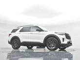 Thumbnail of 2025 Star White Metallic Tri-Coat Ford Explorer