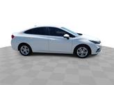 Thumbnail of 2017 Summit White Chevrolet Cruze