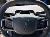 Thumbnail of 2025 White Metallic Lincoln Navigator