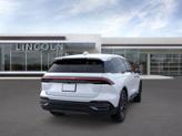 Thumbnail of 2025 White Platinum Tri-Coat Metallic Lincoln Nautilus