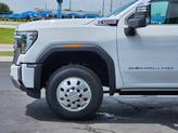 Thumbnail of 2025 Summit White GMC Sierra 3500