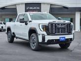 Thumbnail of 2025 Summit White GMC Sierra 2500