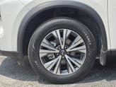 Thumbnail of 2023 White Nissan Rogue