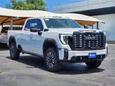 Thumbnail of 2025 White Frost Tri-Coat GMC Sierra 2500