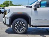Thumbnail of 2025 White Frost Tri-Coat GMC Sierra 2500