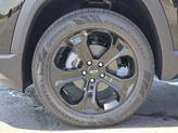 Thumbnail of 2026 Mosaic Black Metallic Chevrolet Equinox