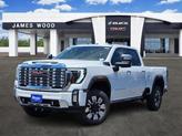 Photo of 2025 Summit White GMC Sierra 2500