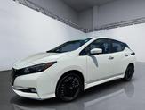 Thumbnail of 2025 Pearl White Tricoat Nissan Leaf