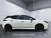 Thumbnail of 2025 Pearl White Tricoat Nissan Leaf