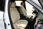 Thumbnail of 2016 White Ford Explorer