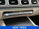 Thumbnail of 2020 Cardinal Red Metallic Mercedes-Benz GLE 350